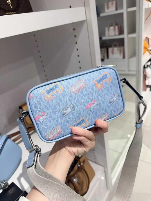 迷你💰850🇺🇸包邮✈️MK新款bradshaw邮差包😍非常实用经典！宽肩带设计 舒适度更赞！非常好看百搭的款式！ 商品图6