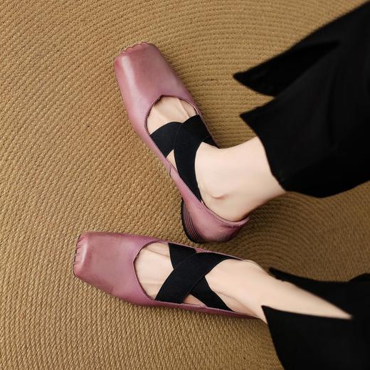 OLDK1713 2025年新款马皮猪鼻子时尚芭蕾舞鞋女中粗跟单鞋紫色玛丽珍小皮鞋 商品图3