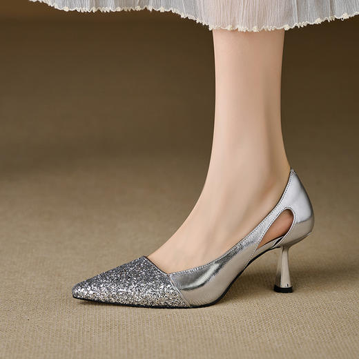 【预售5天】法式亮片真皮尖头浅口高跟鞋女百搭春秋细跟单鞋一脚蹬工作小皮鞋XKDY&X6063 商品图0