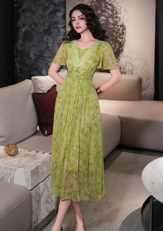 FM 65893蕾丝边印花连衣裙法式淑女减龄收腰V领超仙大码裙 商品图3