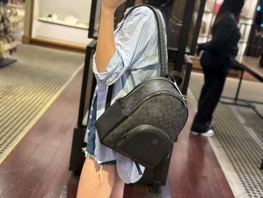 ✨限时折扣1499直邮到手 Coach 经典款中号Court backpack双肩包，老花拼色，双层拉链款，大小正合适，容量大，尺寸约35*21*8cm 商品图12