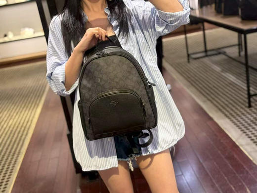 ✨限时折扣1499直邮到手 Coach 经典款中号Court backpack双肩包，老花拼色，双层拉链款，大小正合适，容量大，尺寸约35*21*8cm 商品图11