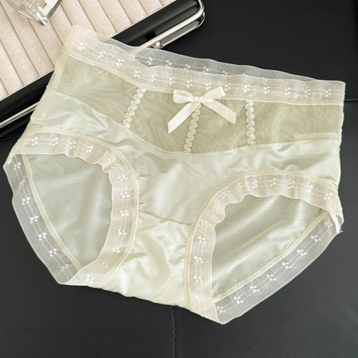 法式【秒杀！拍1发3！】轻奢法式缎面千金内裤✨甜美蝴蝶结点缀，亲肤透气不闷热🌸舒适又好看，少女感拉满！ 商品图7