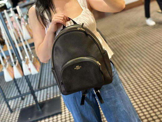 ✨限时折扣1499直邮到手！Coach 经典款中号Court backpack双肩包，双层拉链款，大小正合适，容量大，尺寸约35*21*8cm 商品图4
