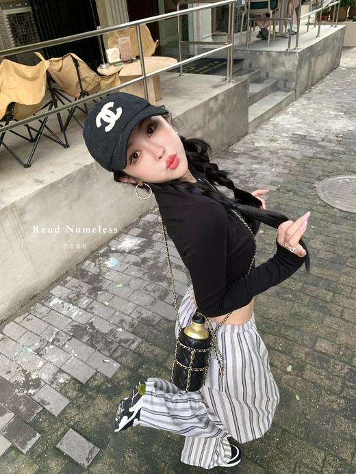 Read Nameless/黑色瘦瘦拉链上衣 2025/8/4 商品图1