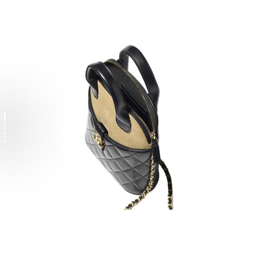 顶级免税版 VIP专柜体验 收到即官网同样  CHANEL香奈儿 25A手工坊竖款贝壳包 简约酷飒风，麂皮拼色很是独特～链条斜挎手提即慵懒又精致～ 出街背它，走路都带“飒”感 商品图2