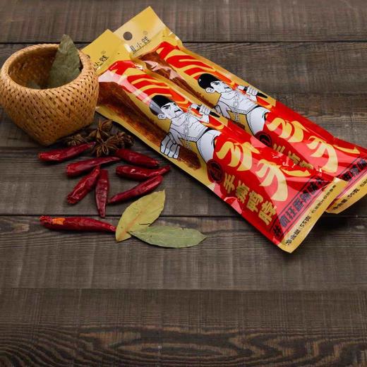 周小贱功夫鸭脖香辣味55g 商品图0