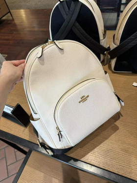 ✨限时折扣1499直邮到手！Coach 经典款中号Court backpack双肩包，双层拉链款，大小正合适，容量大，尺寸约35*21*8cm