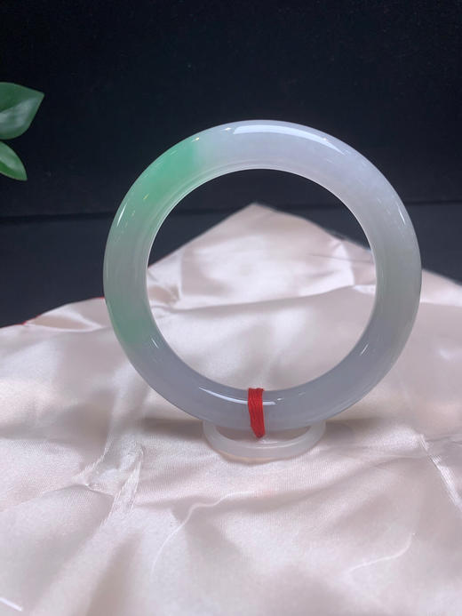 620658，57.8飘绿圆条，一大截带清新绿底，清新秀气 商品图3