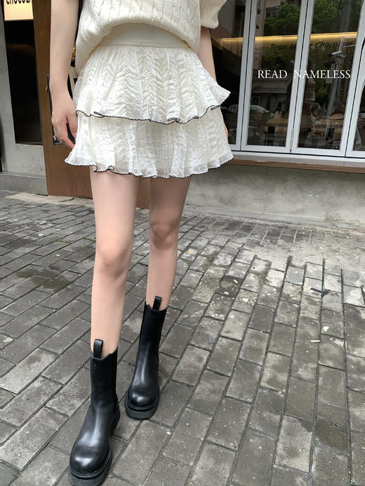 Read Nameless/很嗲的牛奶露肩毛衣+白色肌理波浪边蛋糕裙裤 2025/8/4 商品图14