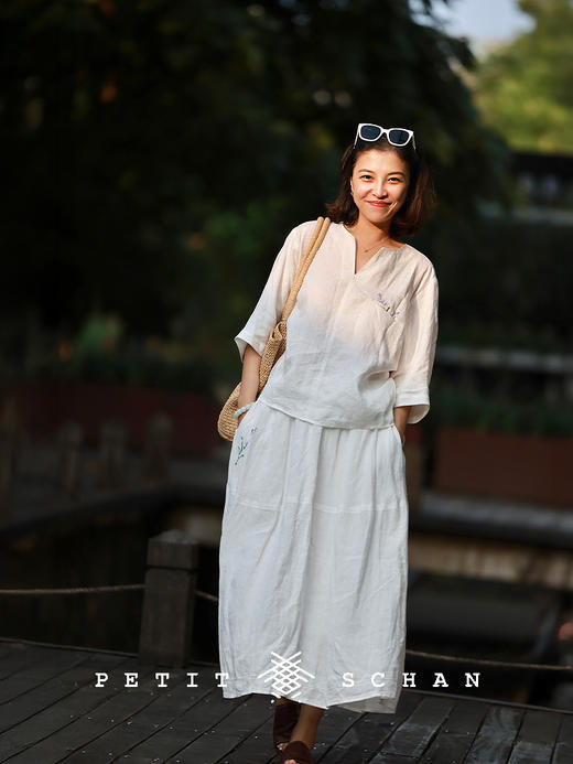 PETIT SCHAN小闪 CLO#877 The blooming is on schedule 花事正如期 纯亚麻手绣薰衣草小衫 商品图1