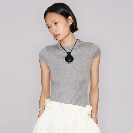lost in echo2025秋冬新款精致修身显瘦空气感羊毛针织短袖T恤女 商品图4