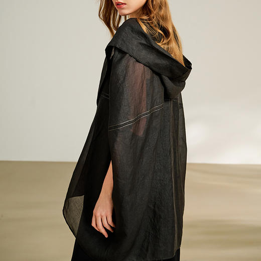 TANGYcollection天意2025秋季新品商场同款茛绸连帽女外套L251045 商品图2