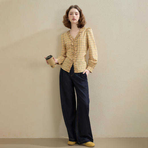 西遇复古木耳边V领黄色格纹衬衫女秋季新款设计感长袖上衣V2651175 商品图1