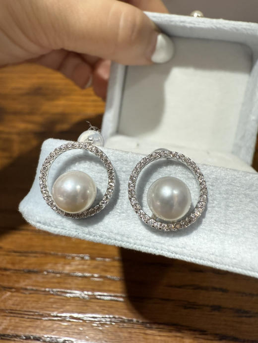 84-9 统货/直发 M家 同心圆耳环 7-8mm 极光圆珠 纯银高碳钻 商品图1