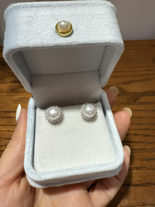 84-8 统货/直发 太阳花珍珠耳钉 8.8-9mm极光6A无瑕馒头珠 纯银高碳钻 商品图12