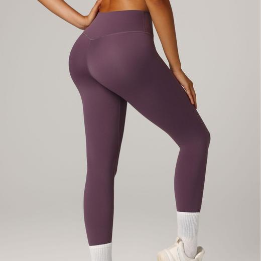 【147元任选3件】跃牌【蚂蚁运动】系列 蜜桃臀无缝高腰收腹紧身瑜伽裤女WDB8042（活动产品，收货7天内支持退换） 商品图4