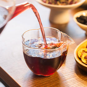 *自营*陈香开欣茶 | 食养茶方·三花六果通调。重瓣玫瑰+山楂橘皮组方三角茶包。16袋/盒植物柔润茶。重瓣红玫瑰红枣桑叶高良姜橘皮人参桑椹山楂薄荷小茴香