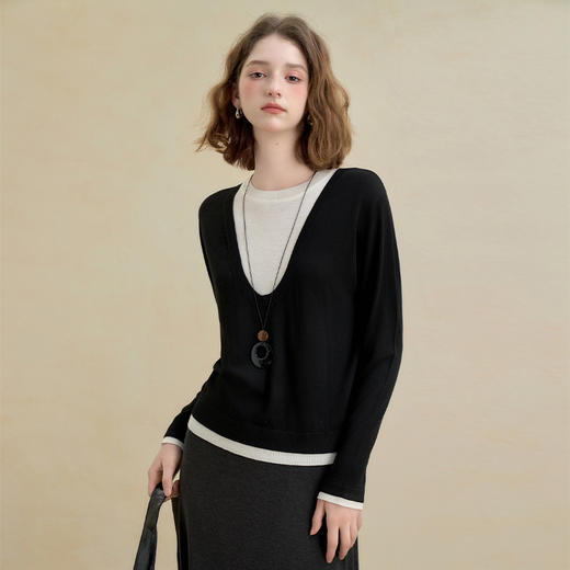 西遇撞色叠穿假两件长袖针织衫女秋季宽松显瘦内搭套头毛衣V2751163 商品图4