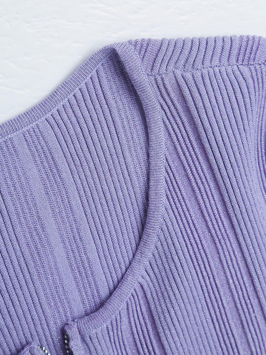 早秋时髦精挚爱！拉链修身坑条毛衫，温柔紫调超显白 商品图2