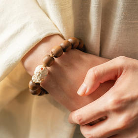 猛犸白度母老山檀护身手串 檀香 静心 白度母护佑女性国庆闪购