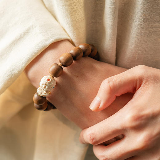 猛犸白度母老山檀护身手串 檀香 静心 白度母护佑女性国庆闪购 商品图0