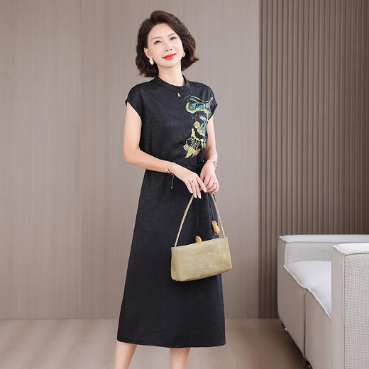 中年妈妈刺绣连衣裙女夏旗袍新中式 商品图1