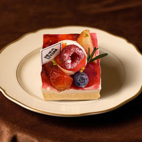 【臻选】缤纷莓果蛋糕