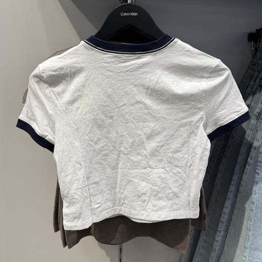 Calvin Klein Jeans/CK 女士夏季纯棉露脐短款休闲圆领短袖T恤 商品图3