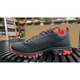 【实体店现货】MILLET觅乐 男女款hike up轻量化 越野徒步鞋建议拍大一码