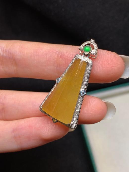 无事牌翡翠吊坠 商品图4