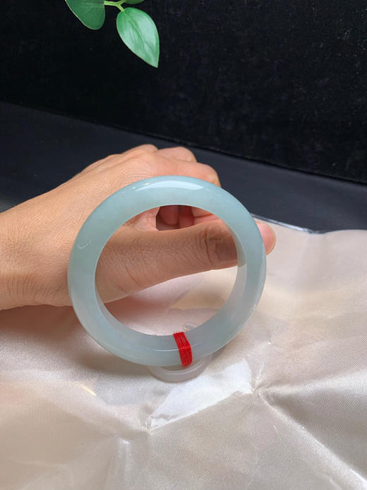 620662，56.8浅绿底手镯，底妆细腻清爽，满圈带浅绿底，清新 商品图5