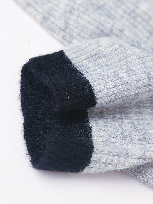 显瘦刚需！短款撞色短袖针织衫，轻松勾勒好比例 商品图3