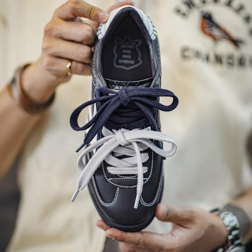 马登双鞋带蓝色德训鞋夏季男新款百搭软底平底运动休闲复古阿甘鞋 商品图0