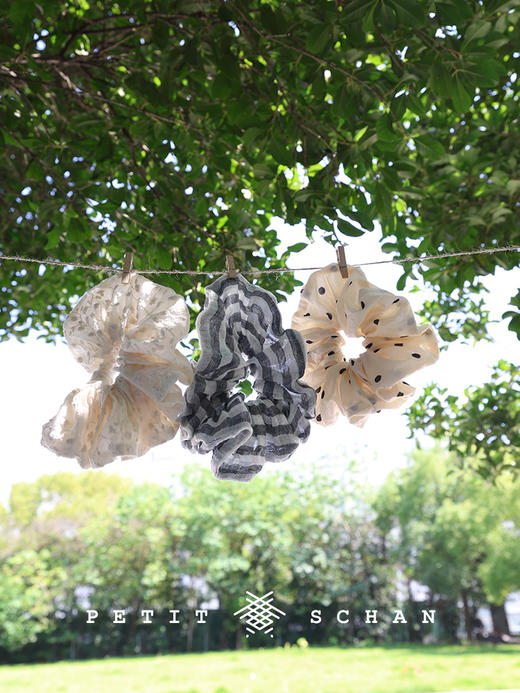 1500积分兑换 PETIT SCHAN小闪 自然而然 一千零一夜系列法式弹力发圈 商品图0