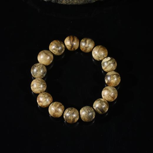 BC.AO5-7.31-4   柬埔寨(手串) ，21.16g。 商品图0