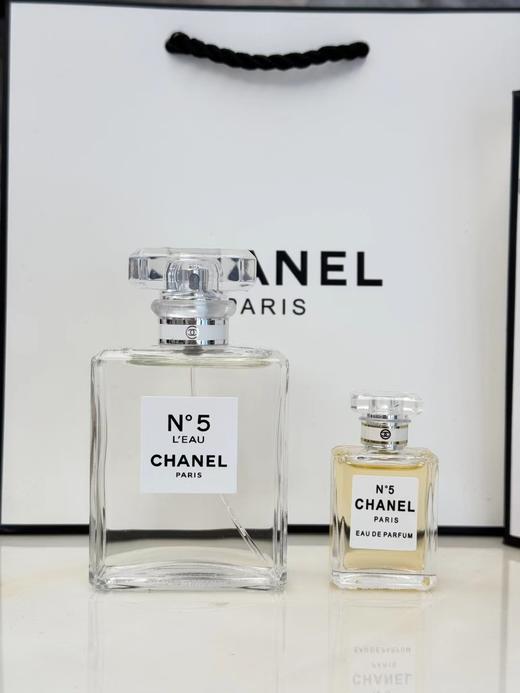 D080412五号之水N5白瓶50ML加赠五号之水N5黄瓶7.5ml礼盒 商品图2