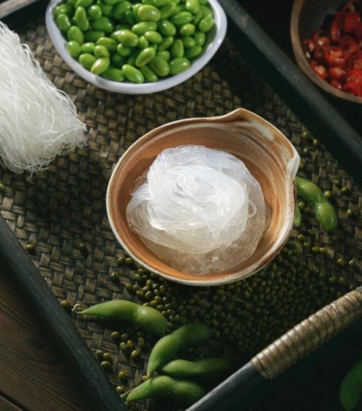 💥9.9💰到手3袋【三诸侯 铁棍山药富硒豌豆粉丝】足足到手600g非物质文化遗产 百年传统手工0添加 健康美味❗ 柔韧性强，色泽光亮❗ 滑嫩爽口风味极佳❗  商品图3