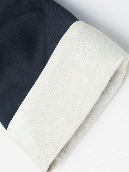 质感爆棚！藏青色简约西装外套 经典剪裁解锁百搭新风尚 商品图3