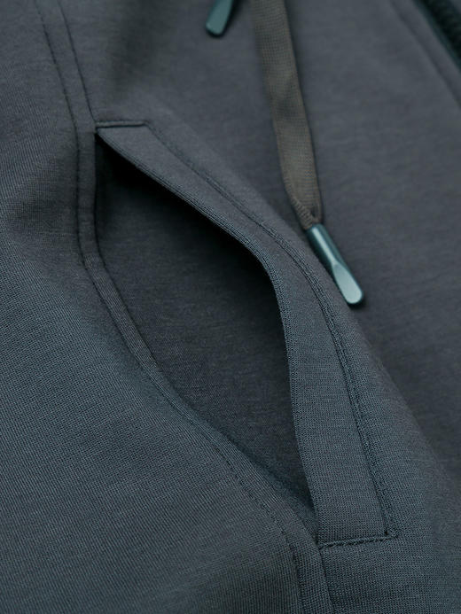 早秋必备！修身连帽拉链外套 深灰调尽显高级气质 商品图3