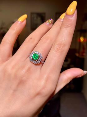 1ct刻面祖母绿戒指