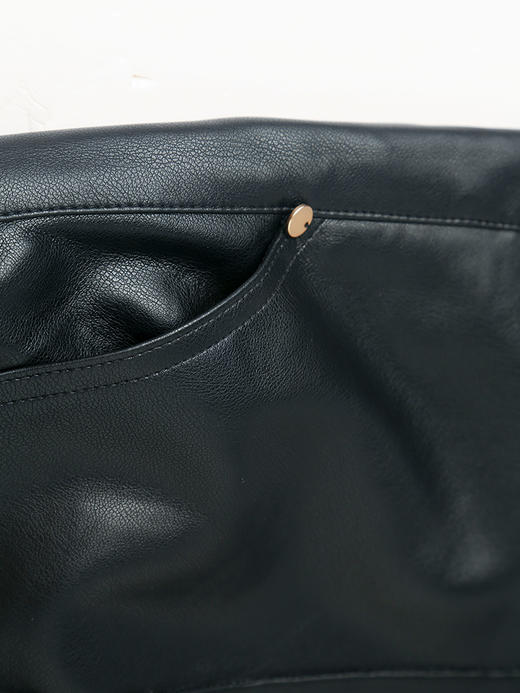 酷飒出街！黑色皮短裤，高腰设计秒变大长腿 商品图3