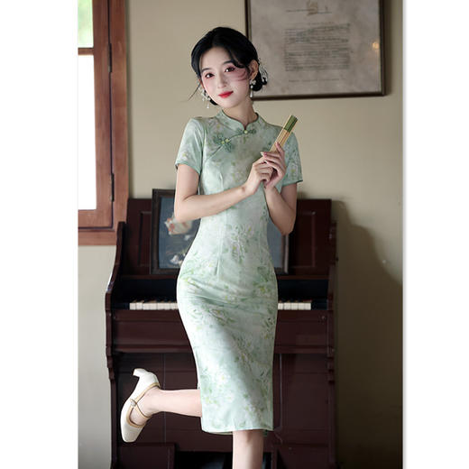 GX绿色旗袍改良2025新款气质年轻款少女民国风连衣裙新中式日常夏季 商品图3