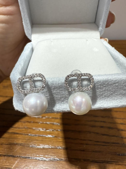 84-5 统货/直发 CD风 爱迪生珍珠耳钉 纯银高碳钻 9-10mm正圆强光爱迪生珍珠 贵气时髦 商品图8