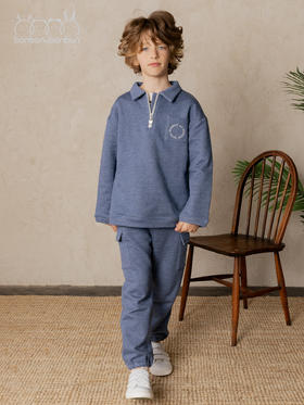 星空蓝休闲刺绣卫衣