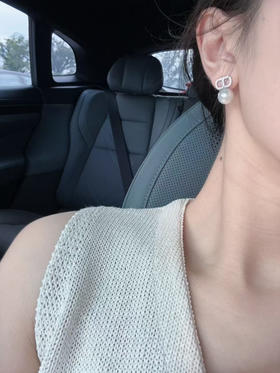 84-5 统货/直发 CD风 爱迪生珍珠耳钉 纯银高碳钻 9-10mm正圆强光爱迪生珍珠 贵气时髦