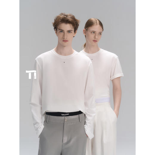 启世录TIWILLTANG“慎简明示”冰肌高智圆领精棉爽滑面膜长袖T恤 商品图2