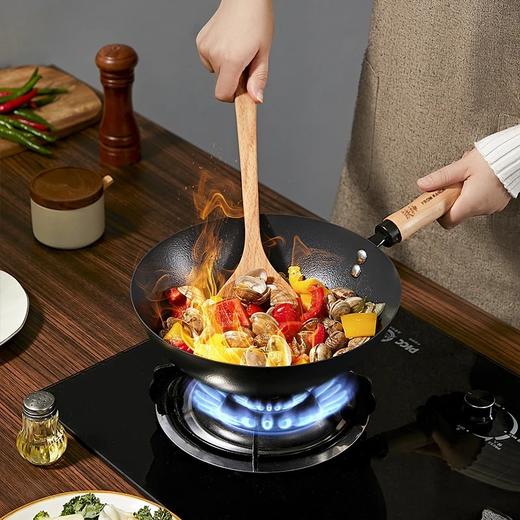 日本绣渤意神田小铁神·轻量窒化小铁锅铁神系列三代纤维纹中式炒锅26cm(含锅盖)99.5%高纯度精铁锻造离子渗氮不易生锈0涂层不易粘颠锅翻炒不怕摔基地直邮 商品图4