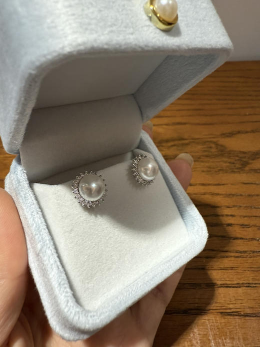 84-8 统货/直发 太阳花珍珠耳钉 8.8-9mm极光6A无瑕馒头珠 纯银高碳钻 商品图11