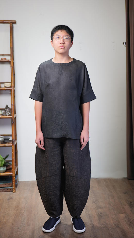 漫物记一粒扣男士圆领上衣M285 商品图2